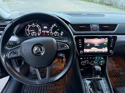 SKODA Superb Combi Style 4x4
