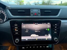 SKODA Superb Combi Style 4x4