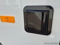 MERCEDES-BENZ Frontniederflur Sprinter 517 / 4 er Bestuhlung
