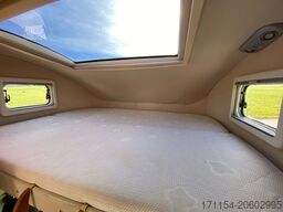 EURAMOBIL Terrestra A 570 HS, Hubstützen, AHK, SAT,Luftfed