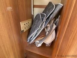 EURAMOBIL Terrestra A 570 HS, Hubstützen, AHK, SAT,Luftfed