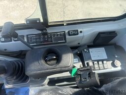 Takeuchi TB 225