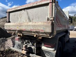 MAN TGX 26.580 6x4 Snowplow-Equipped Tipper Truck