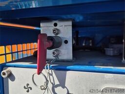  Omac F10 Stretching Machine. Like New.