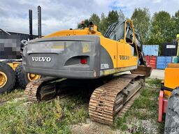 Volvo EC290BLC Excavator (2007) with Tiltrotator, Grappl