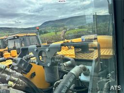 Volvo EC290BLC Excavator (2007) with Tiltrotator, Grappl
