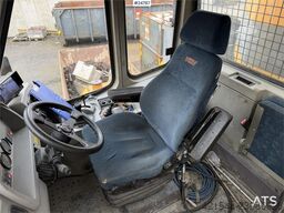 Moxy MT 26 6x6 dumper