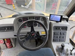 Moxy MT 26 6x6 dumper