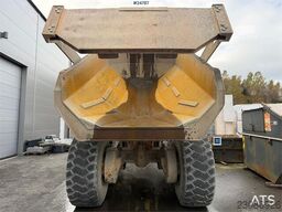 Moxy MT 26 6x6 dumper