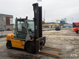 TCM FD50T9 5 ton truck