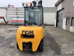 TCM FD50T9 5 ton truck