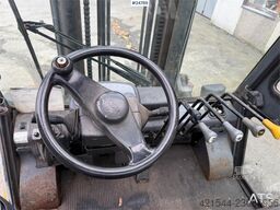 TCM FD50T9 5 ton truck