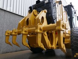 Caterpillar 140M3