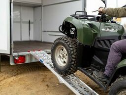  Wohnwagen 500x200x200cm Speedcaravan 2700kg zGG