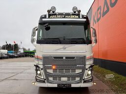 Volvo FH 16 750 6x4 RETARDER / BIG AXLES / BOX L=4496 mm