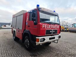 MAN 10.224 LA 4x4 Tanklösch Fahrzeug