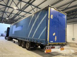 Krone Curtainsider Mega