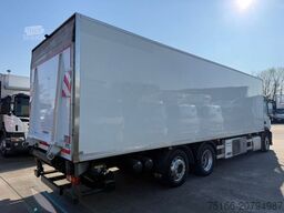 MERCEDES-BENZ ANTOS 2535 L Kühlkoffer 9 m LBW 2,5 T*LENK