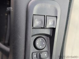 Renault Master 2.3 DCI KOFFER MET LAADBRUG