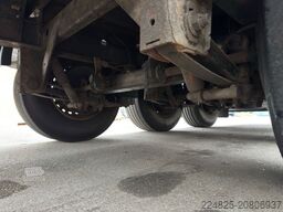 KRONE SD KOFFER AUFLIEGER*2011*3-ACHS*