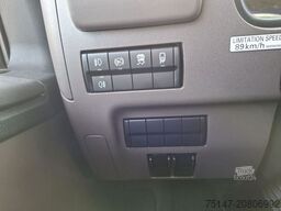 FUSO eCanter 4C15e 3-Sitzer Scattolini Kipper Staubox