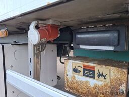  18 to 2-Achs Meat 6 Rohrbahnen Thermo King