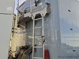 SCHWARZMÜLLER 3-Achs Schubboden Voll-Alu 91 m³ Liftachse