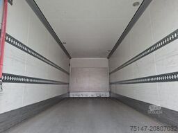 SCHMITZ CARGOBULL 18 t 2-Achs Anhänger Koffer isoliert Portaltüren