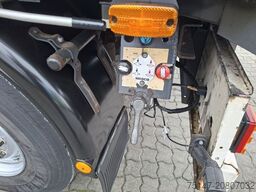 SCHMITZ CARGOBULL 18 t 2-Achs Anhänger Koffer isoliert Portaltüren