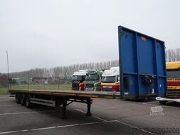 Pacton 3 axle Flatbed trailer with twistlocks