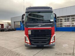 Volvo FH 13.420 Globetrotter / Mega / 2x Tank