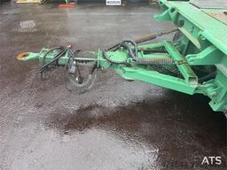 Istrail 3 akslet machine trailer with hydraulic ramps