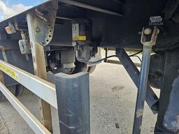 JUMBO DO 300 S/   2 X STEERING /BPW DRUM / DOUBLE TIR...
