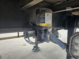 JUMBO DO 300 S/   2 X STEERING /BPW DRUM / DOUBLE TIR...