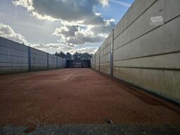 JUMBO DO 300 S/   2 X STEERING /BPW DRUM / DOUBLE TIR...