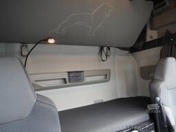 MAN TGX 18.510 E6 4×2 tractor unit & trailer