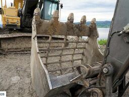 Volvo EC240CL Crawler Excavator with 2 Buckets