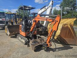 HITACHI ZX19-6