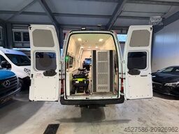 FORD Transit 2.2L *RTW*KTW*KRANKENWAG*LIEGE+STUHL