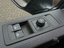 VOLKSWAGEN T6 Kombi 2.0 Tdi Lang 9 Sitze Klima Schiebetür
