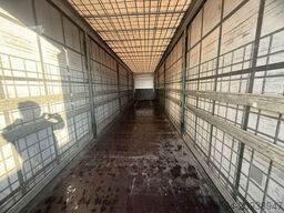 SCHMITZ CARGOBULL SCB S3 MEGA 2xLift 435/50R19,5 1A Zustand