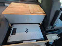 VOLKSWAGEN T6.1 California Beach