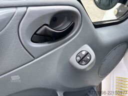 Ford Transit 300