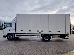 MAN TGM 18.340 4x2 - Sleepercab - Box with sidedoor...