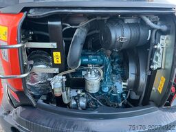 KUBOTA KX 037-4 / nur 531h! / 2024 / hydr. Grabenräumer