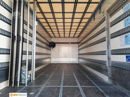 MERCEDES-BENZ 1824 L ACTROS Koffer 7,35 m mit Tür + LBW 2t