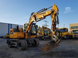 LIEBHERR A910 Compact