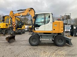 LIEBHERR A910 Compact