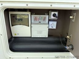 Chausson Welcome 611 Travel Line 2 Aufbautüren, 2 Hubbetten