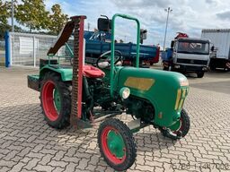 HOLDER B 12 mit Mähwerk/ Staubox/ AHK